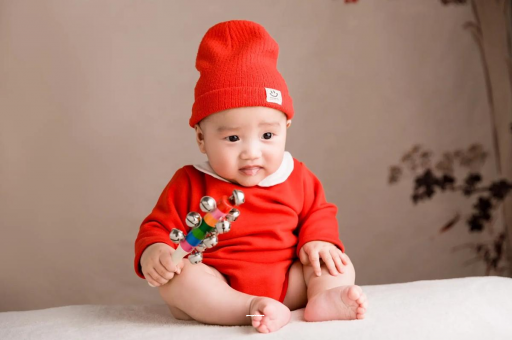 焦作六个月宝宝总是摇头